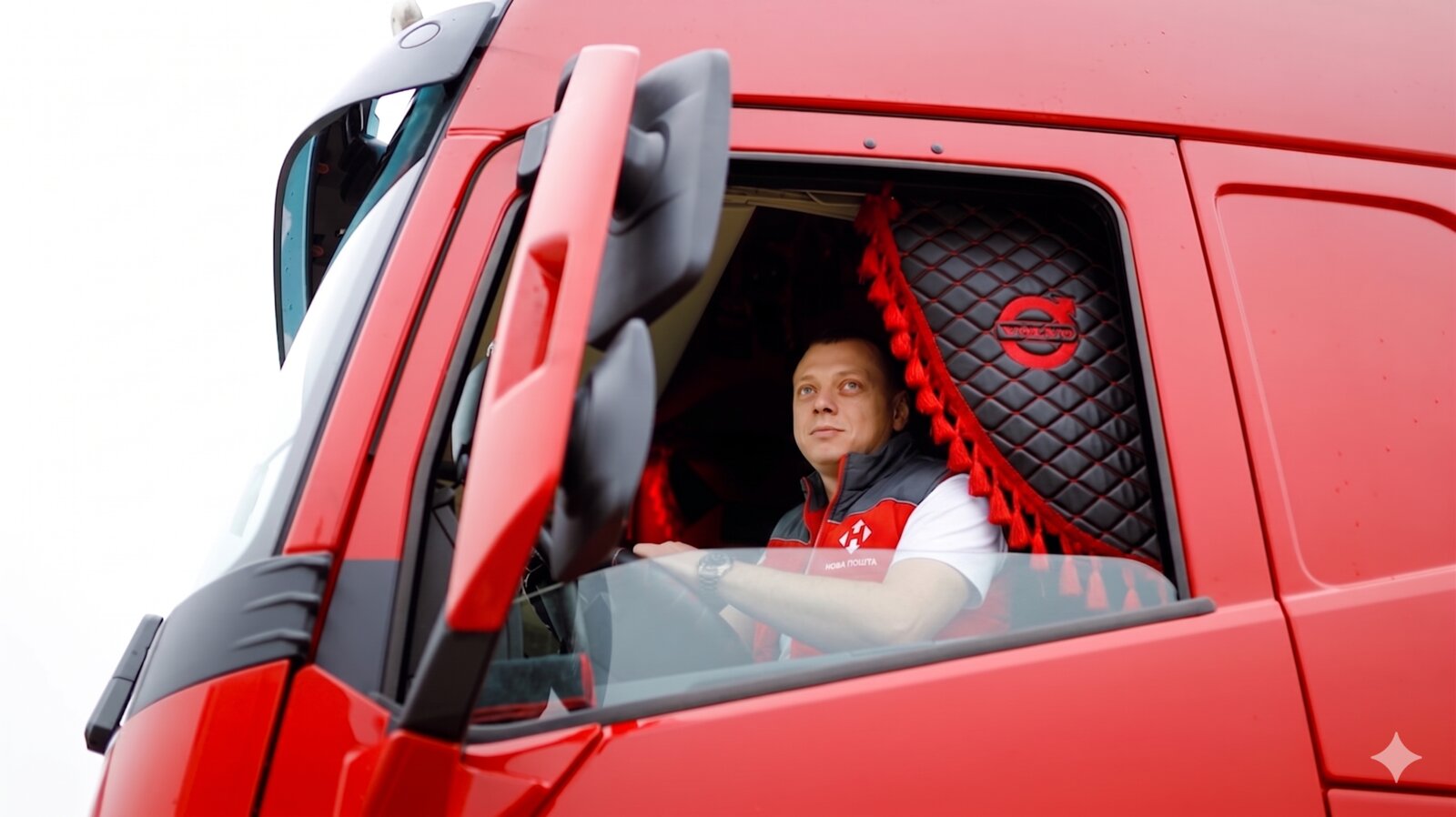 Водій-партнер Нової Пошти